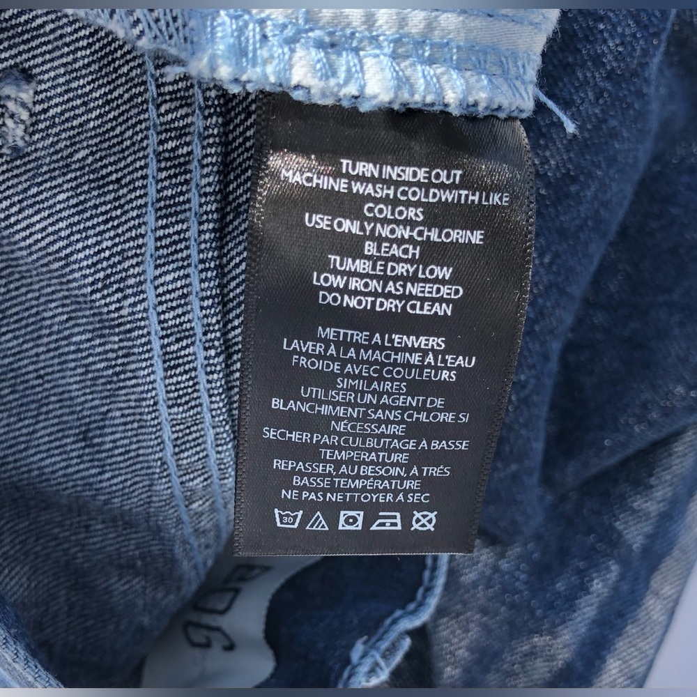 UO silver metallic cowboy jeans-size 27 - Picture 11 of 14